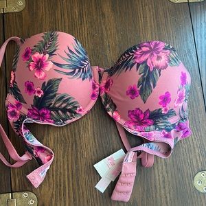 Pink by Victoria’s Secret Push Up Bra 32C